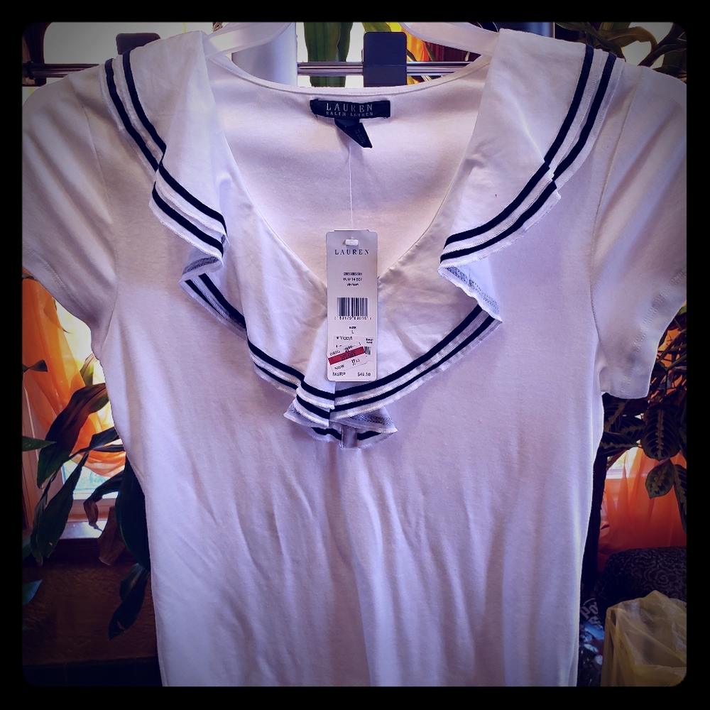 Short sleeve blouse